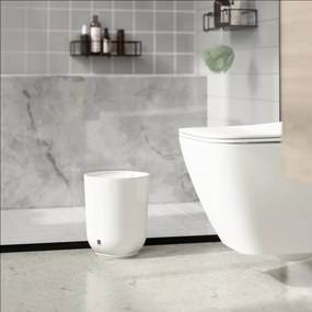 Czarne samoprzylepne stalowe półki łazienkowe 2 szt. Cubiko – Umbra