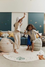 Kremowy dziecięcy worek do siedzenia Solar System – Lorena Canals