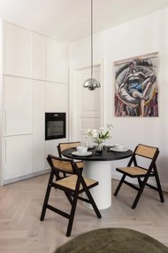 Czarne krzesło z litego drewna sosnowego Gunn – WOOOD