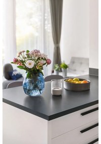 Szklany świecznik z betonową podstawką Blomus