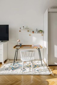 Biała półka ze stali z detalem z drewna dębowego z 2 haczykami Gazzda Hook, dł. 50 cm