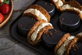 12-częściowy zestaw ceglastych naczyń z kamionki Bonami Selection Malia