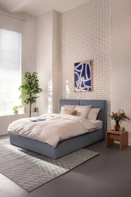 Niebieskie tapicerowane łóżko dwuosobowe ze schowkiem i stelażem 180x200 cm Thessa Bold – Bonami Selection