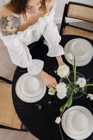 Czarne krzesło z litego drewna sosnowego Gunn – WOOOD