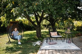 Szary stół ogrodowy Bonami Essentials Lounge, ø 51 cm