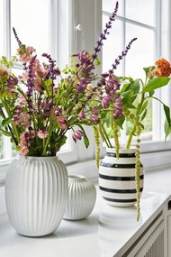 Czarno-biały kamionkowy wazon Kähler Design Omaggio, wys. 20 cm