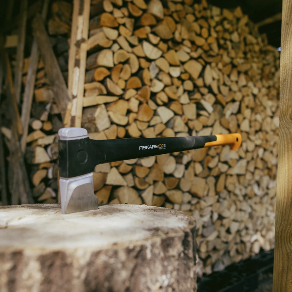 Siekiera rozłupująca 81,5 cm X32 FISKARS