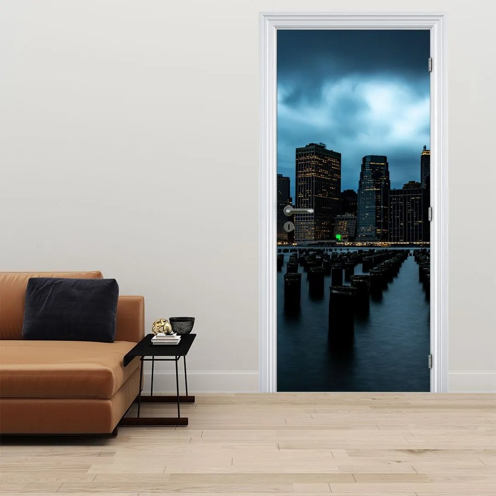 Fototapeta na drzwi - Widok na wieżowce Nowego Jorku (95x205cm)