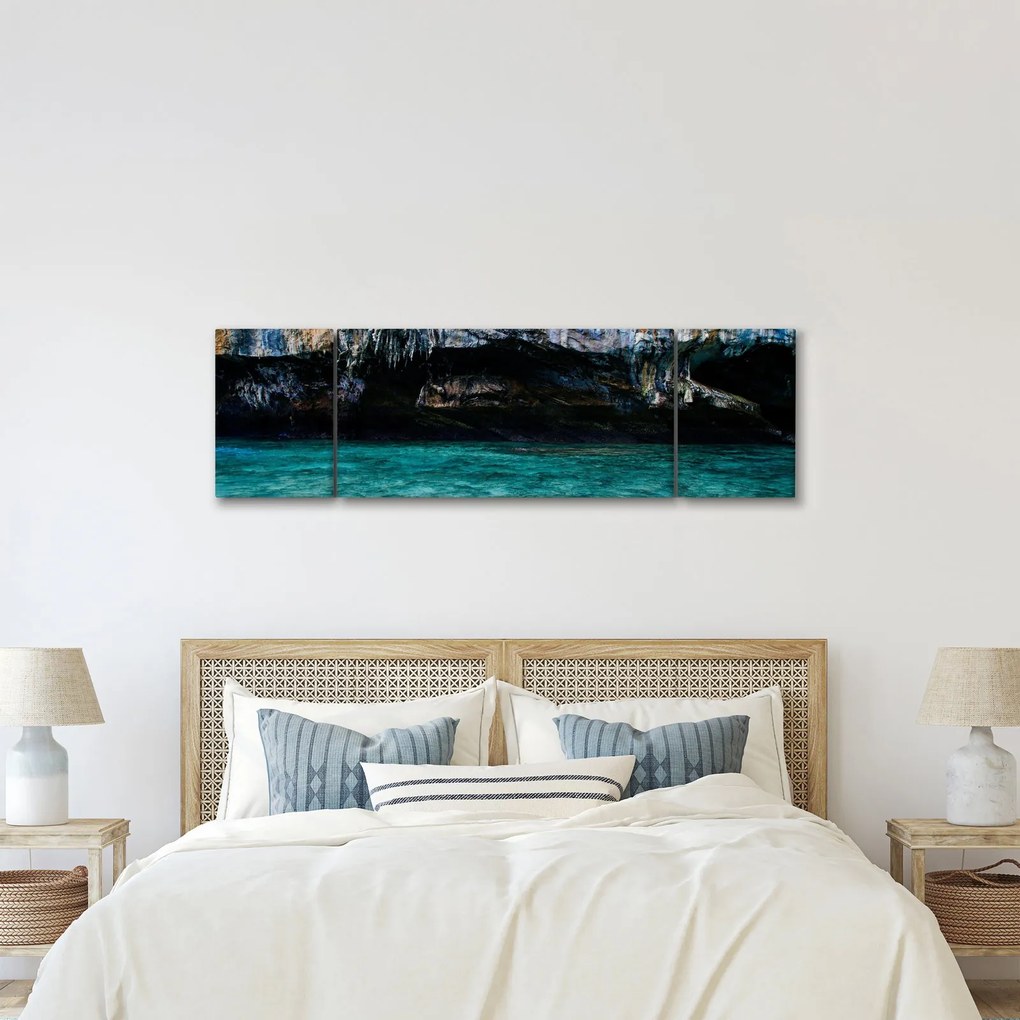 Obraz wody i skał (170x50 cm)