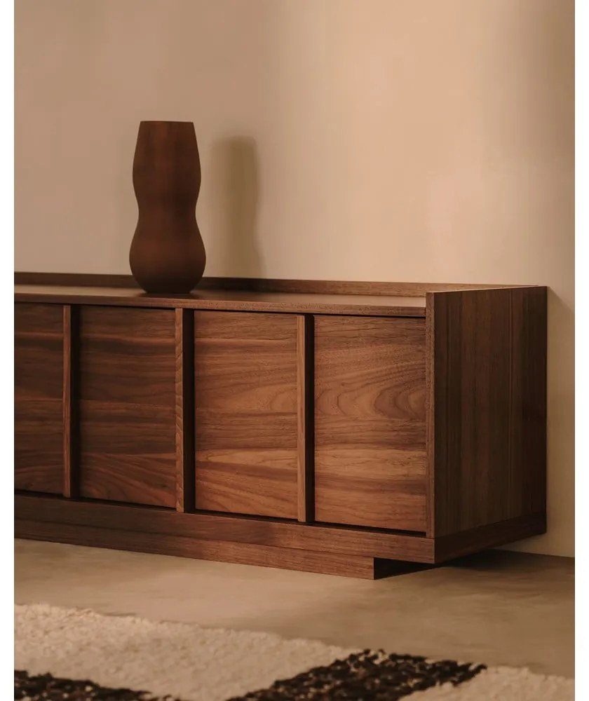 Brązowa szafka pod TV w dekorze orzecha 200x47x40 cm Onix – Kave Home