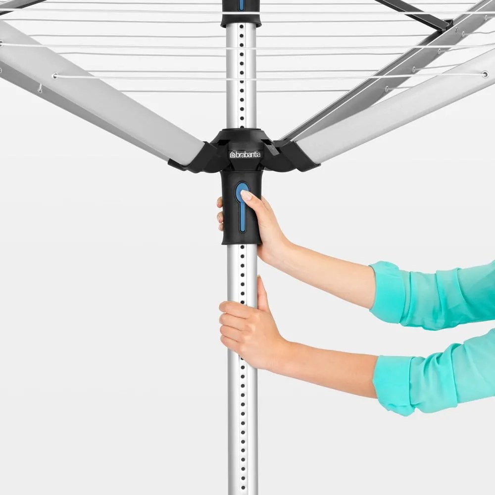 Ogrodowa suszarka na pranie w kolorze srebra 60 m Lift-o-Matic Advance – Brabantia
