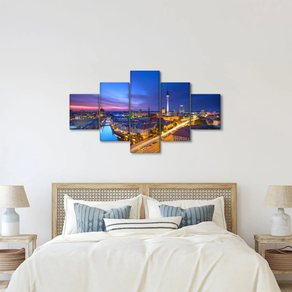 Obraz - Niebieskie niebo nad Berlinem (125x70 cm)