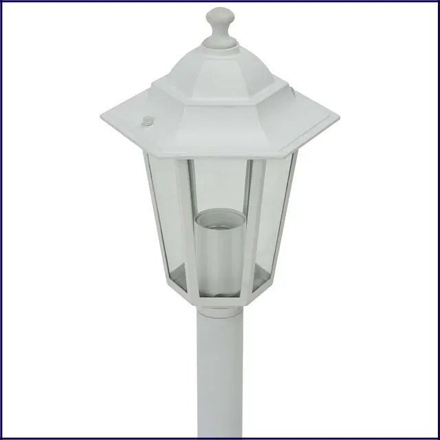 Zestaw 6 białych niskich lamp do ogrodu - A467-Nefa