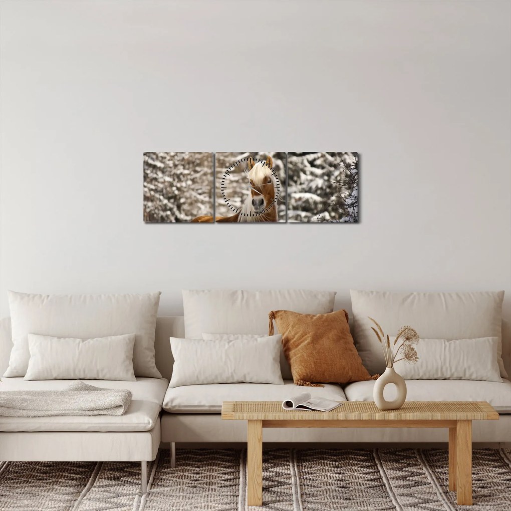 Obraz - Koń w zimowym krajobrazie (z zegarem) (90x30 cm)