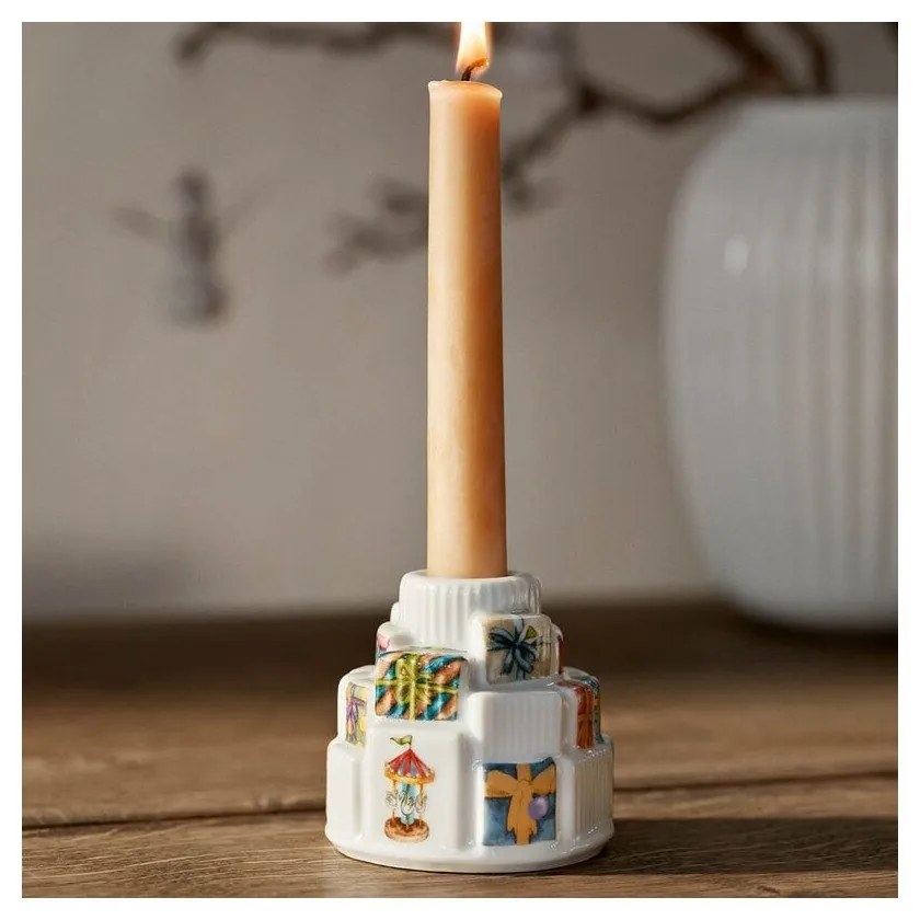 Ceramiczny świecznik ze świątecznym motywem Hammershøi Christmas Gifts – Kähler Design