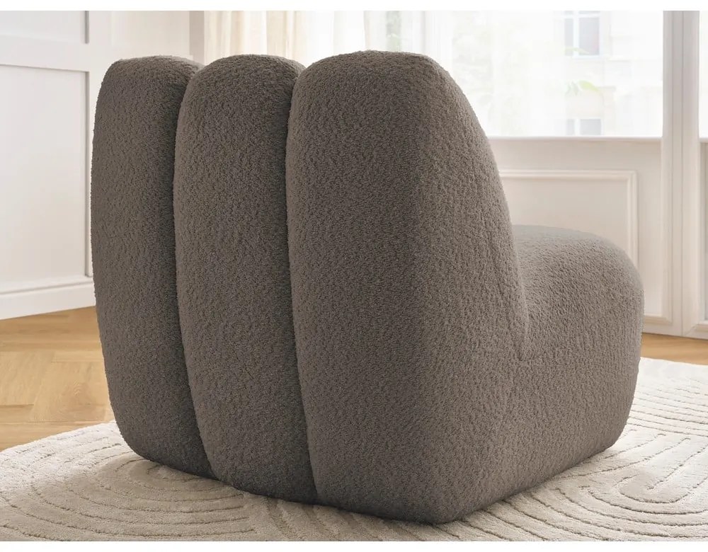 Szarobrązowy fotel z materiału bouclé Janissaire – Bobochic Paris