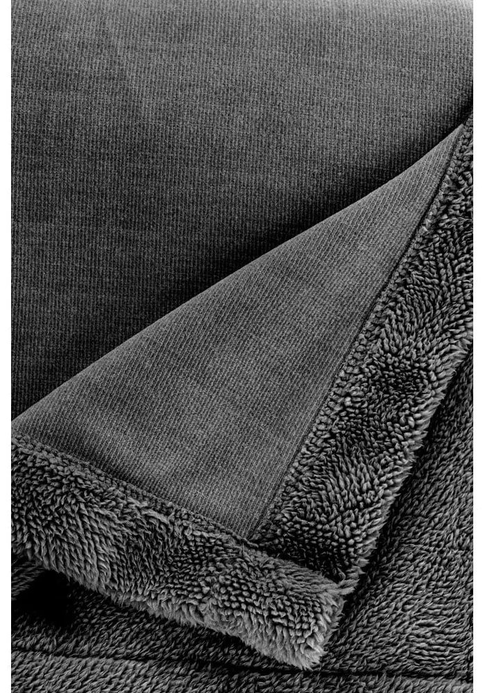 Koc z mikropluszu 130x170 cm – Tiseco Home Studio