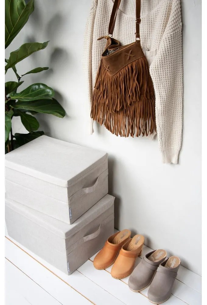 Beżowy tekstylny pojemnik z pokrywką 40x30x22 cm Soft Storage – Bigso