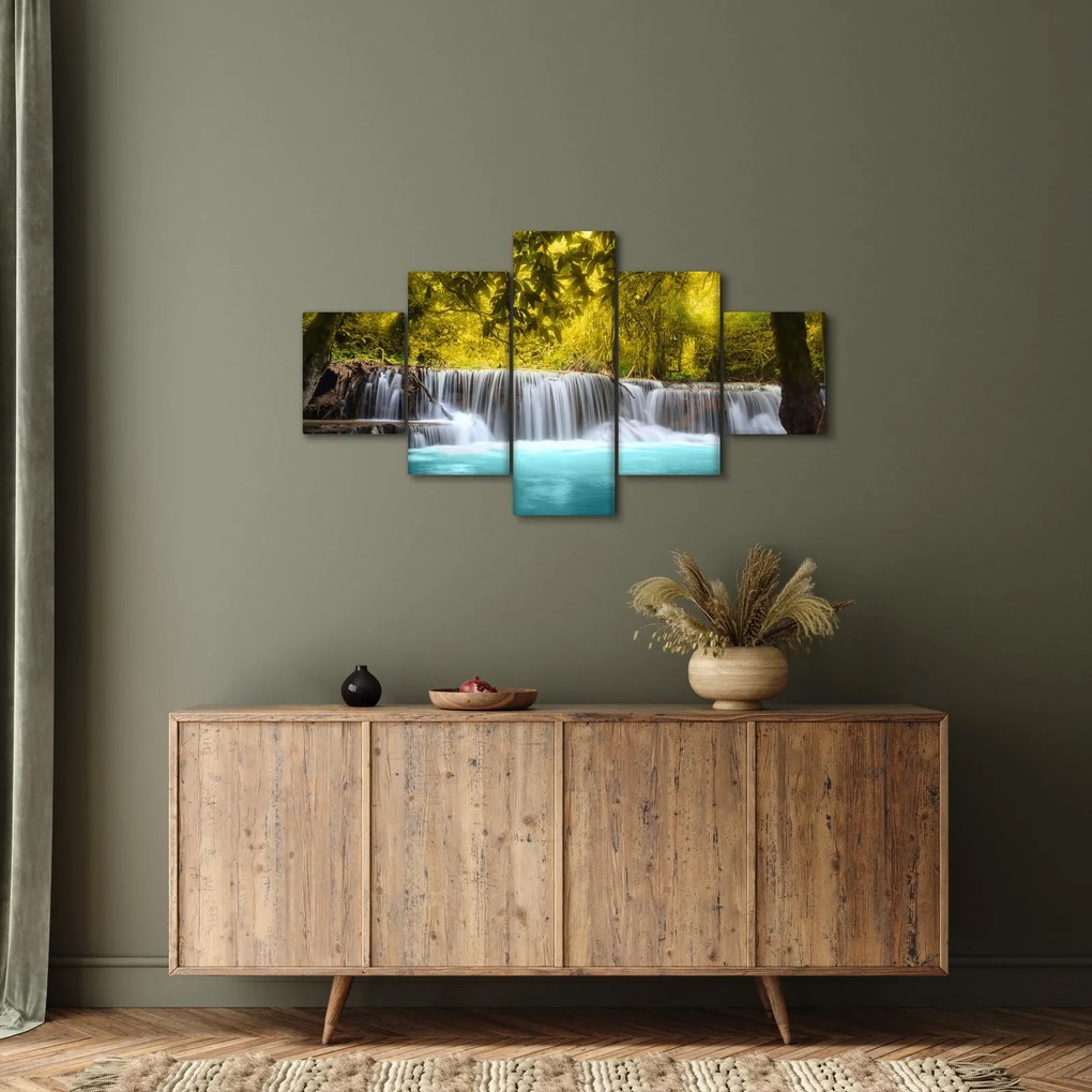 Obraz - Wodospad w jasnych kolorach (125x70 cm)