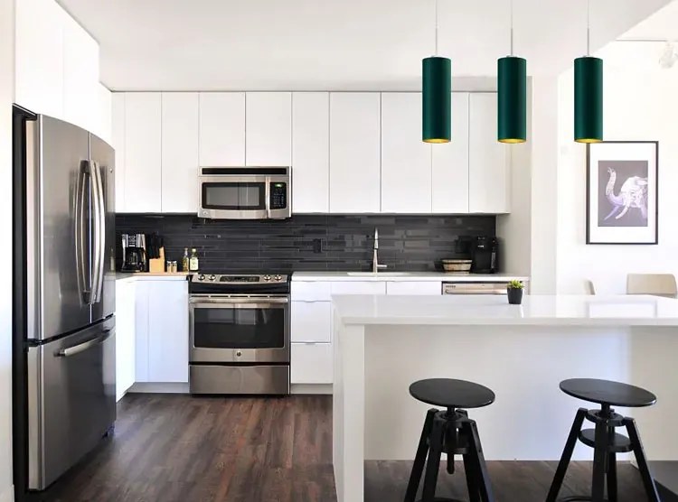 Żyrandol z abażurem na stalowym stelażu - K1-D40