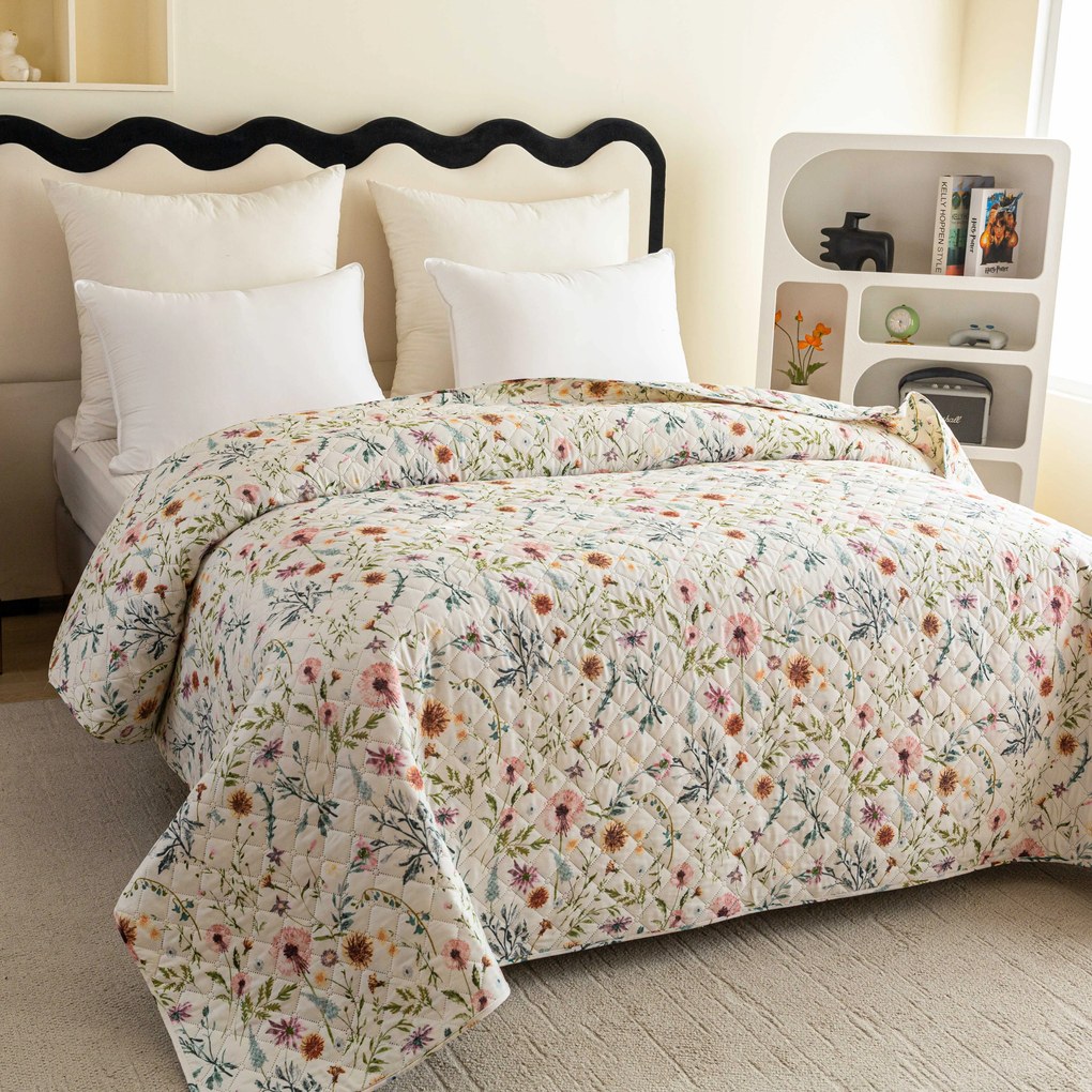 Narzuta na łóżko HERBALIS kremowa Rozmiar: 220 x 240 cm