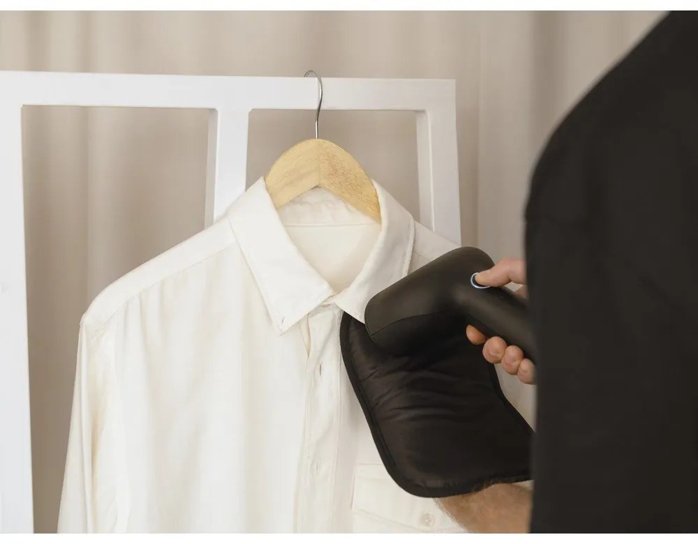 Czarna parownica do ubrań Cirrus X – Steamery