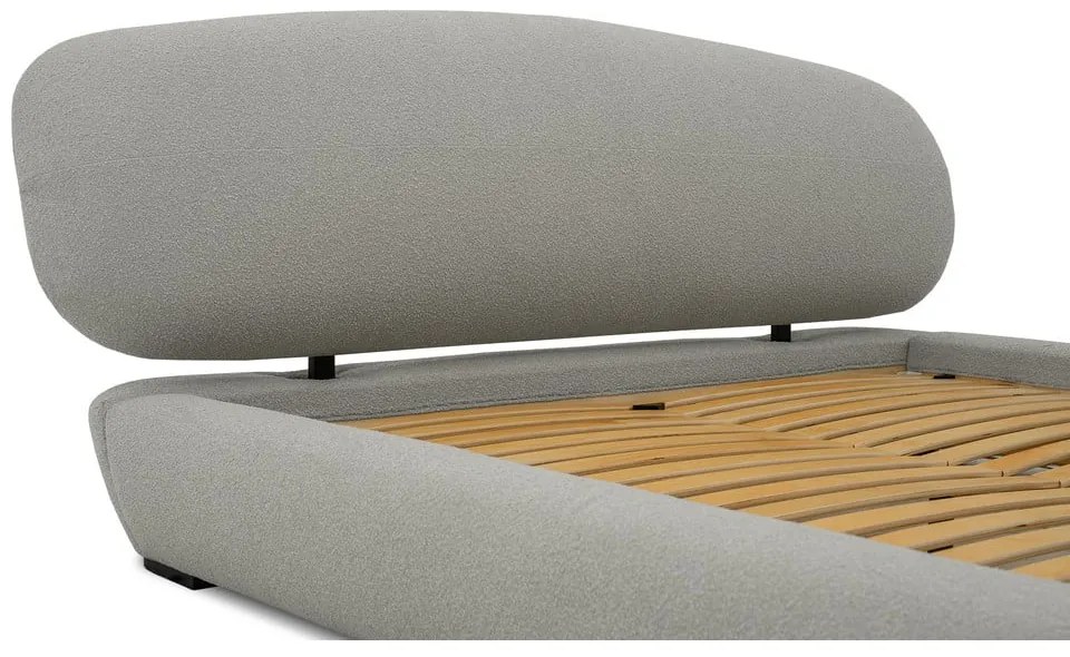 Jasnoszare tapicerowane łóżko dwuosobowe ze stelażem 140x200 cm Odette – Scandic