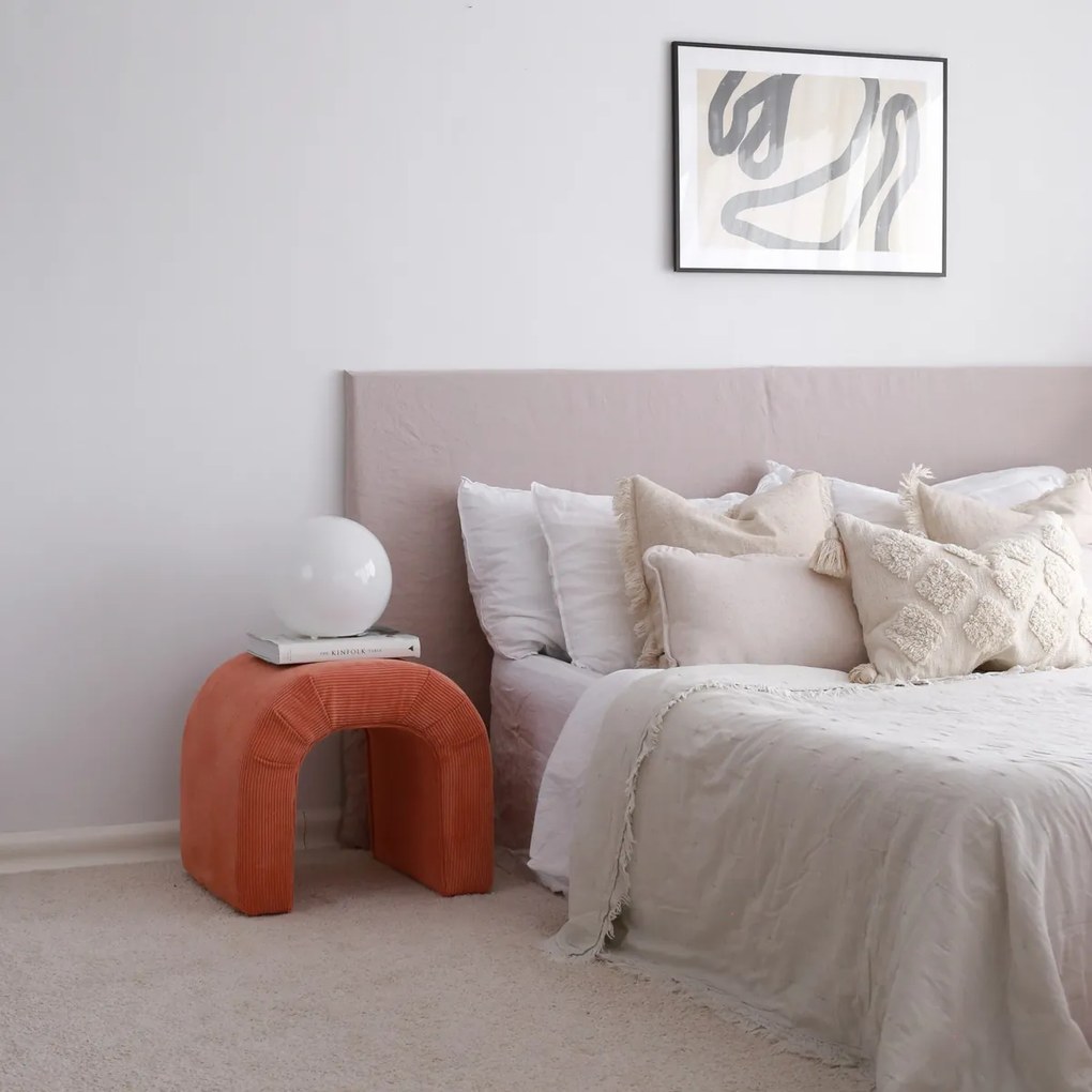 Taboret Nu Coral