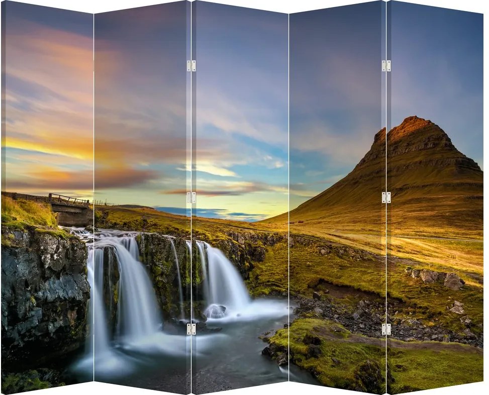 Parawan - Góra i wodospady na Islandii (210x170 cm)