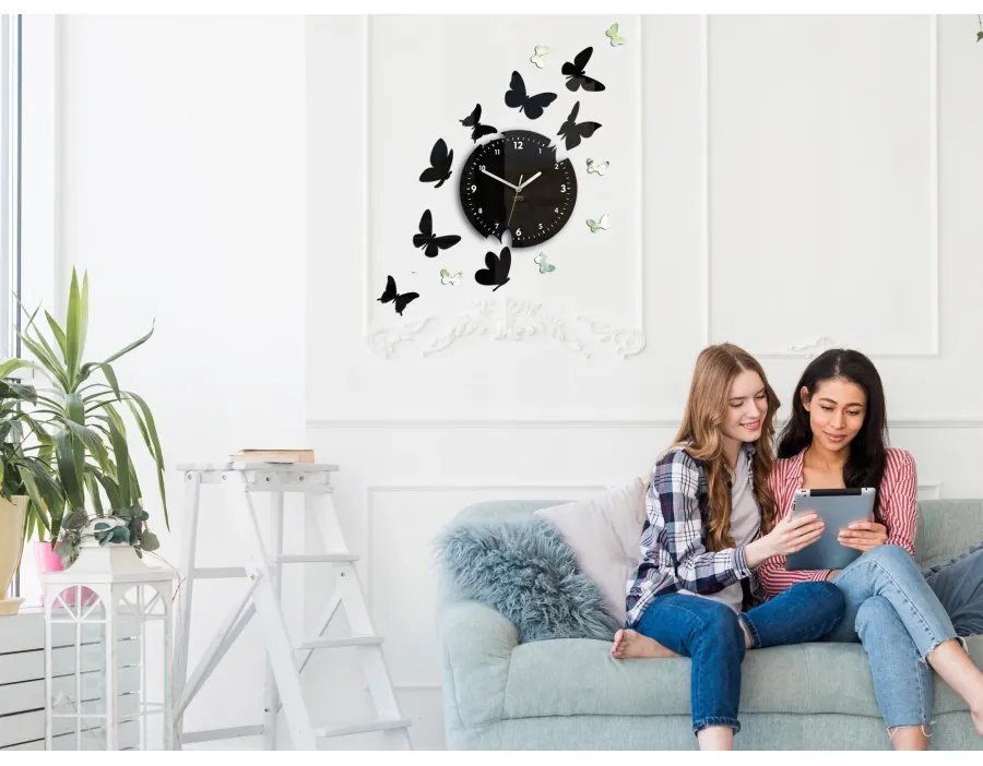 Zegar ścienny nowoczesny cichy do salonu lub sypialni akrylowy z motylami