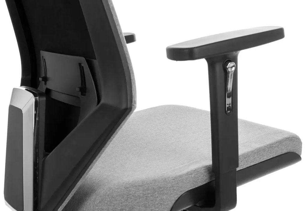 Fotel biurowy ZN-805-C czarny STEMA
