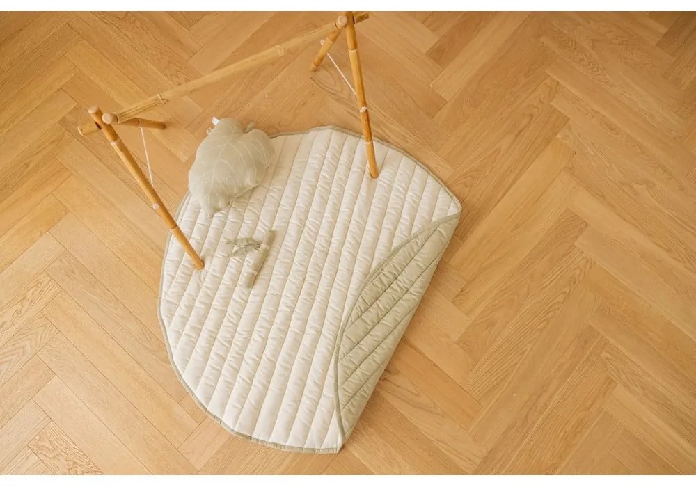 Zielono-kremowa mata do zabawy dla dzieci Bamboo Leaf – Lorena Canals