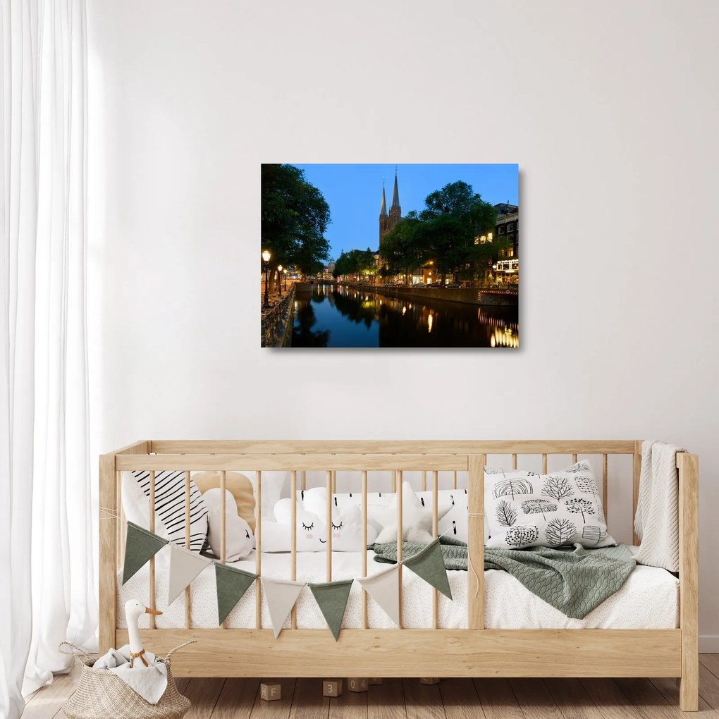 Obraz na szkle - nocne historyczne miasto (70x50 cm)