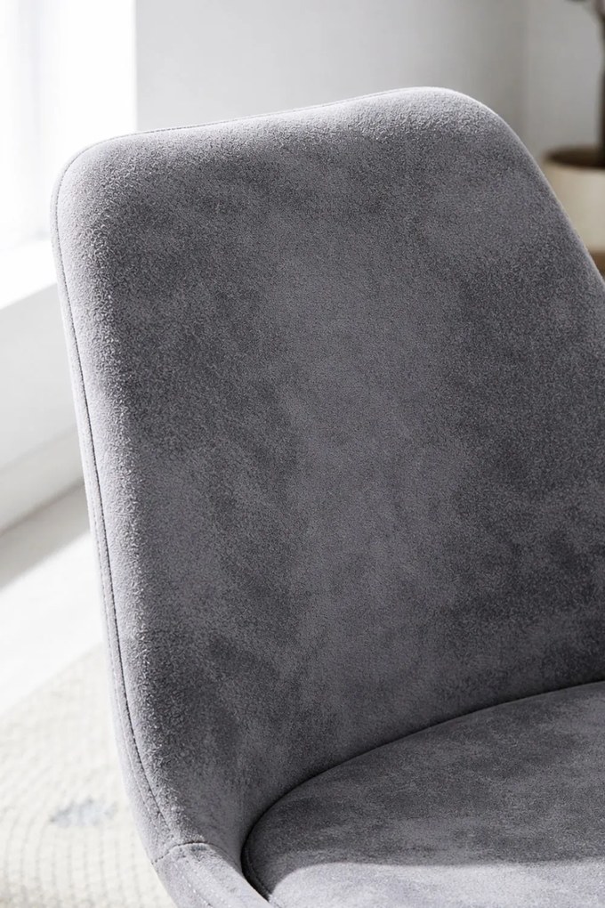 Zabytkowe krzeso Synk