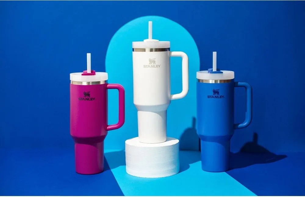 Biały termos ze słomką ze stali nierdzewnej 1,18 l Quencher H2.0 FlowState Tumbler Frost – Stanley