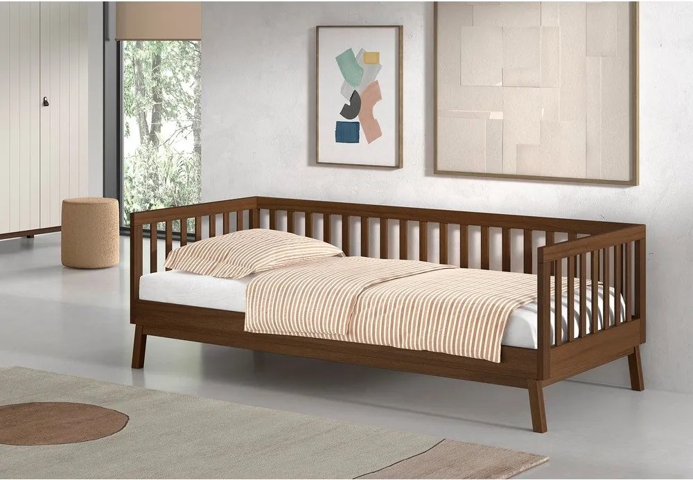 Brązowe łóżko dziecięce z litego drewna sosnowego ze stelażem 90x200 cm Sezane – Vipack