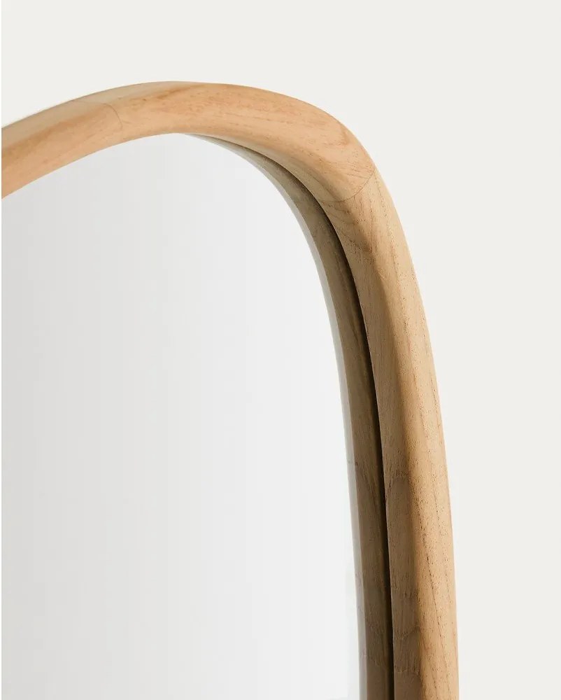 Lustro ścienne z drewnianą ramą 45,5x47 cm Alura – Kave Home