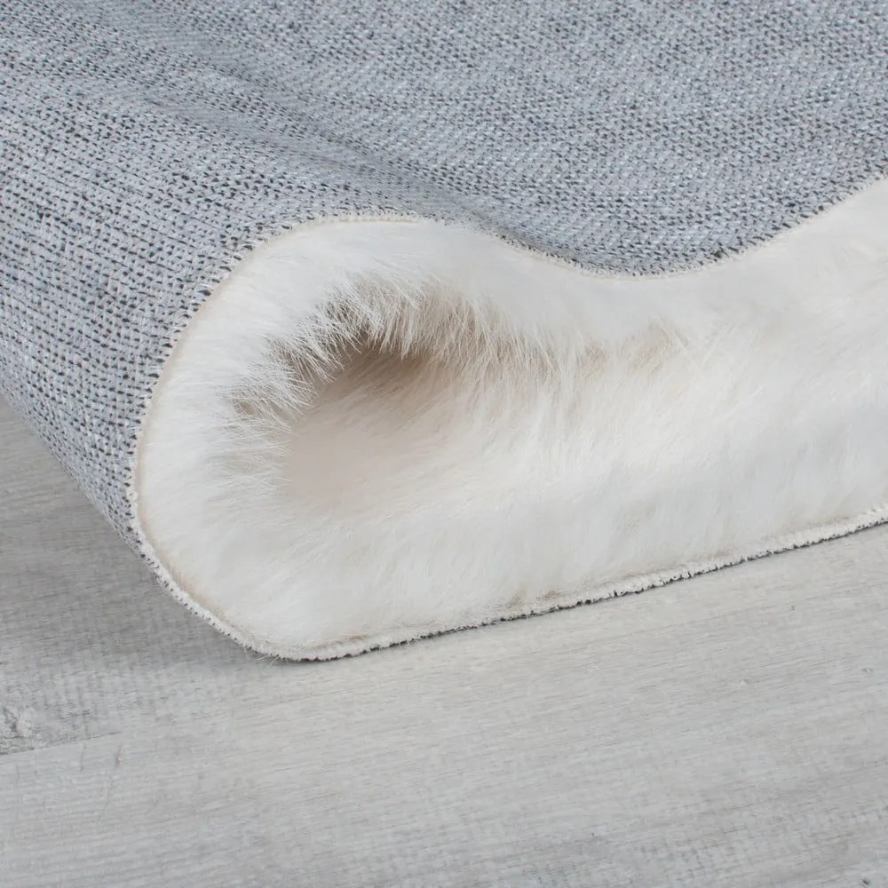 Biała syntetyczna skóra 160x230 cm Alpine Faux Fur – Flair Rugs
