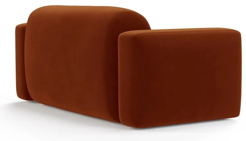 Aksamitna sofa w kolorze terakoty 180 cm Strino – Cosmopolitan Design