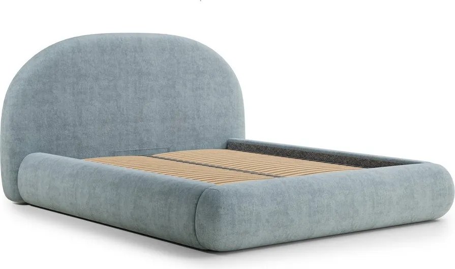 Jasnoniebieskie tapicerowane łóżko dwuosobowe ze schowkiem ze stelażem 160x200 cm Maumere – Maison de Rêve