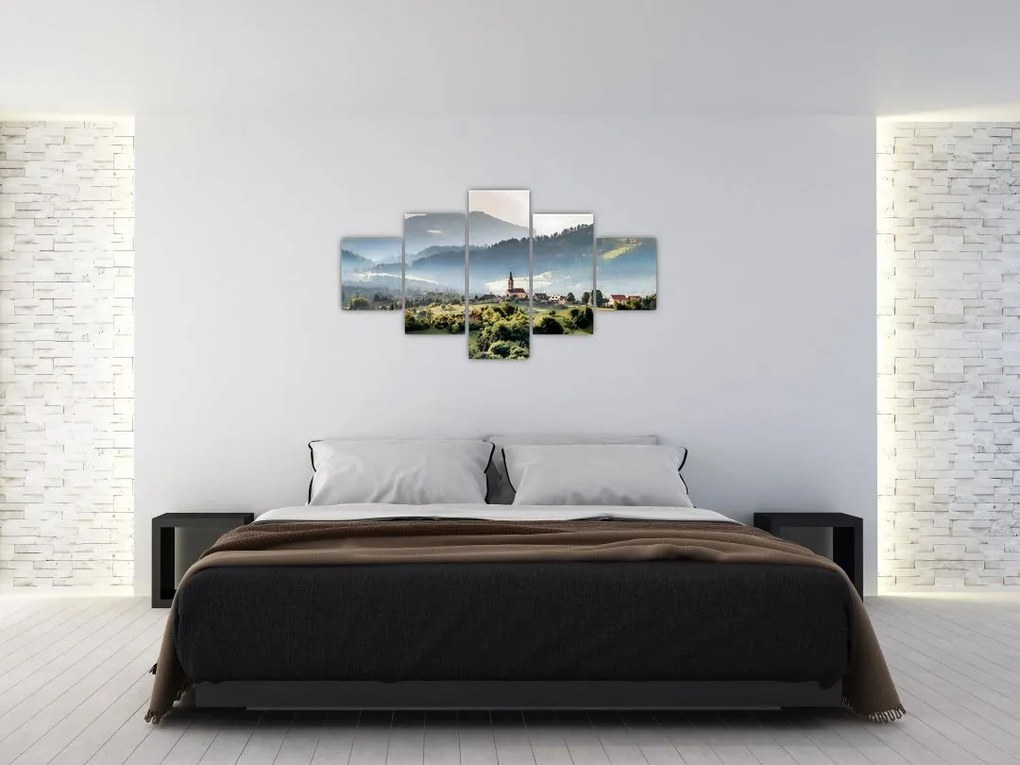 Obraz - wieś we mgle (125x70 cm)