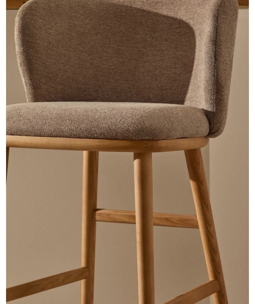 Jasnobrązowy hoker (wysokość siedziska 65 cm) Ciselia – Kave Home