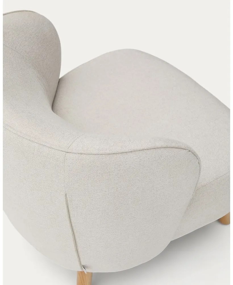 Kremowy fotel z tkaniny szenilowej Ulit – Kave Home