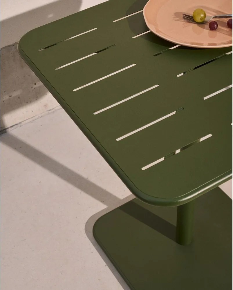 Stalowy stół ogrodowy 70x70 cm Brai – Kave Home