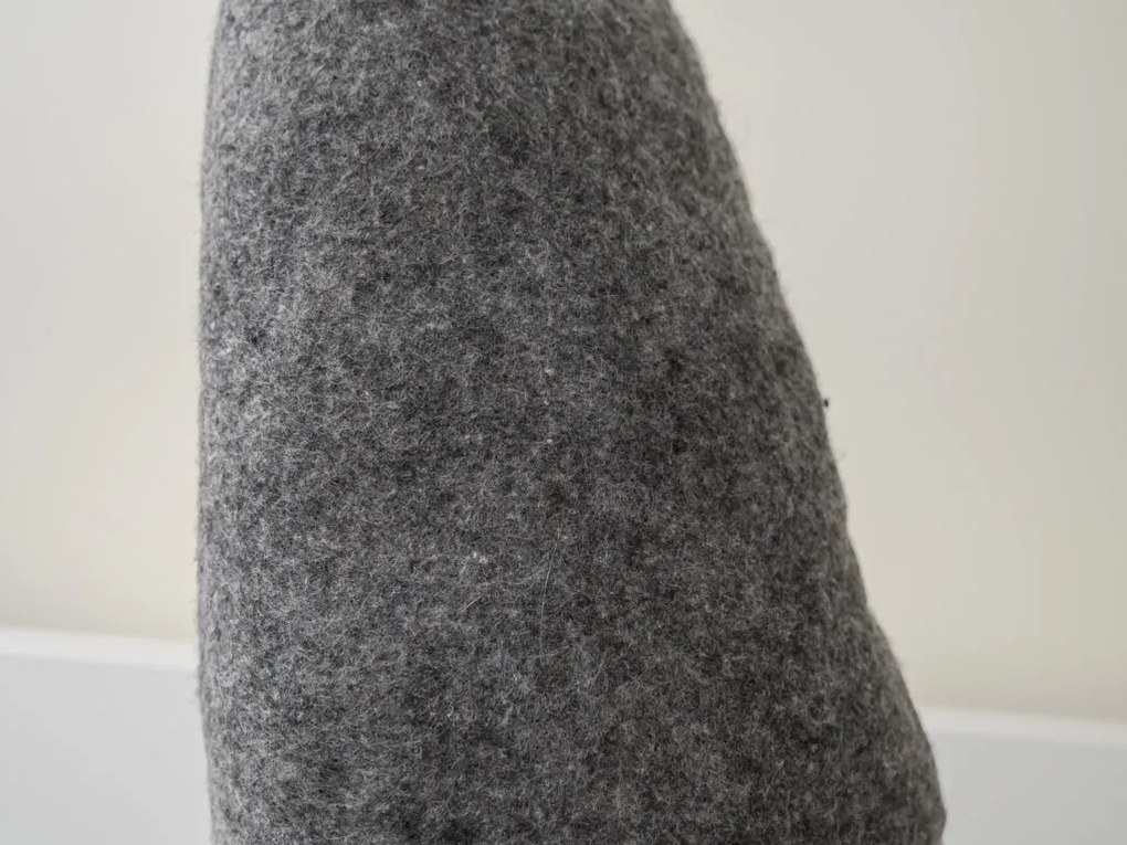 Dekoracyjny skrzat GNOME 90 cm, szary