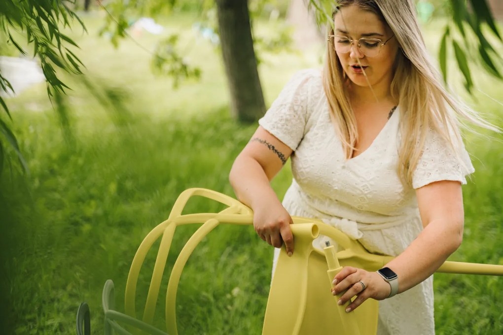 Zestaw 4 szt. plastikowych krzeseł KATO, beżowy