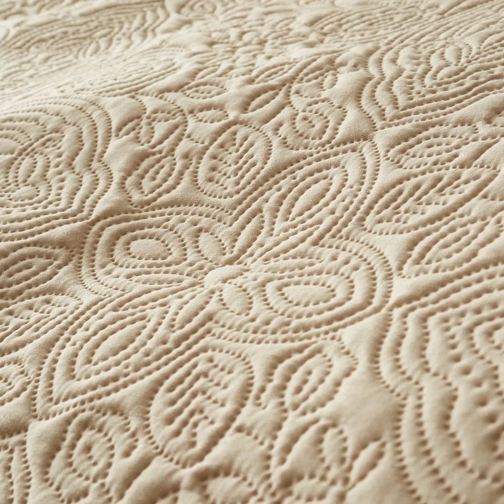 Beżowa narzuta 220x230 cm Casablanca Pinsonic – Pineapple Elephant