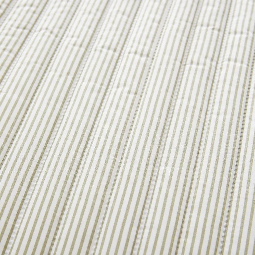 Zielona narzuta pikowana 220x230 cm Stripe – Catherine Lansfield