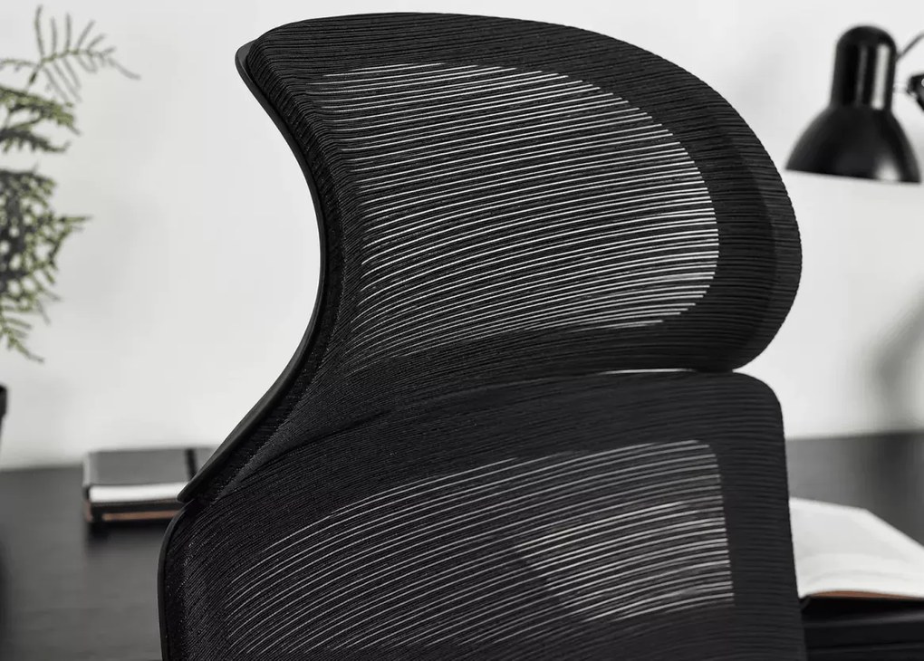Ergonomiczny fotel biurowy obrotowy Janelle z regulowanym zagłówkiem, podparciem lędźwiowym i mechanizmem multiblock