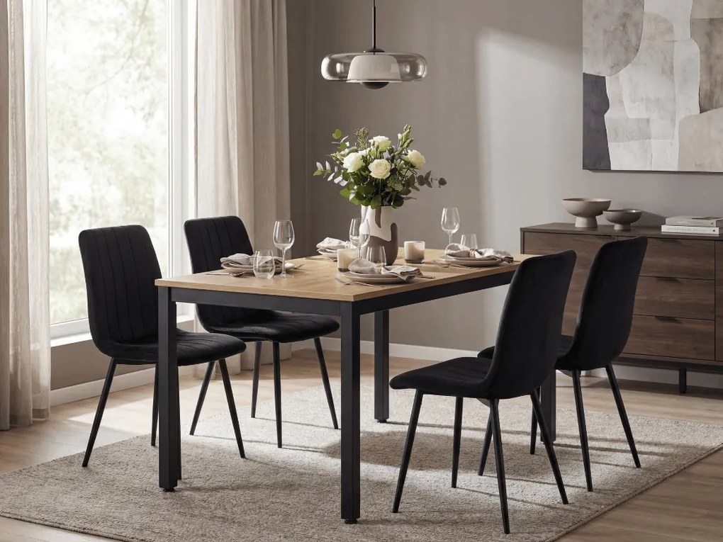 Czarne aksamitne krzesło LAVA ONYX z czarnymi nogami